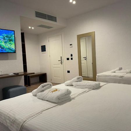 The Queen'S Lion Premium Hotel Sarandë Eksteriør billede